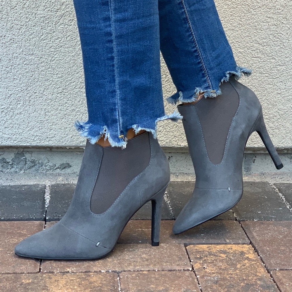 Distressed Pointy Toe Stiletto Heel Ankle Bootie - Picture 6 of 8